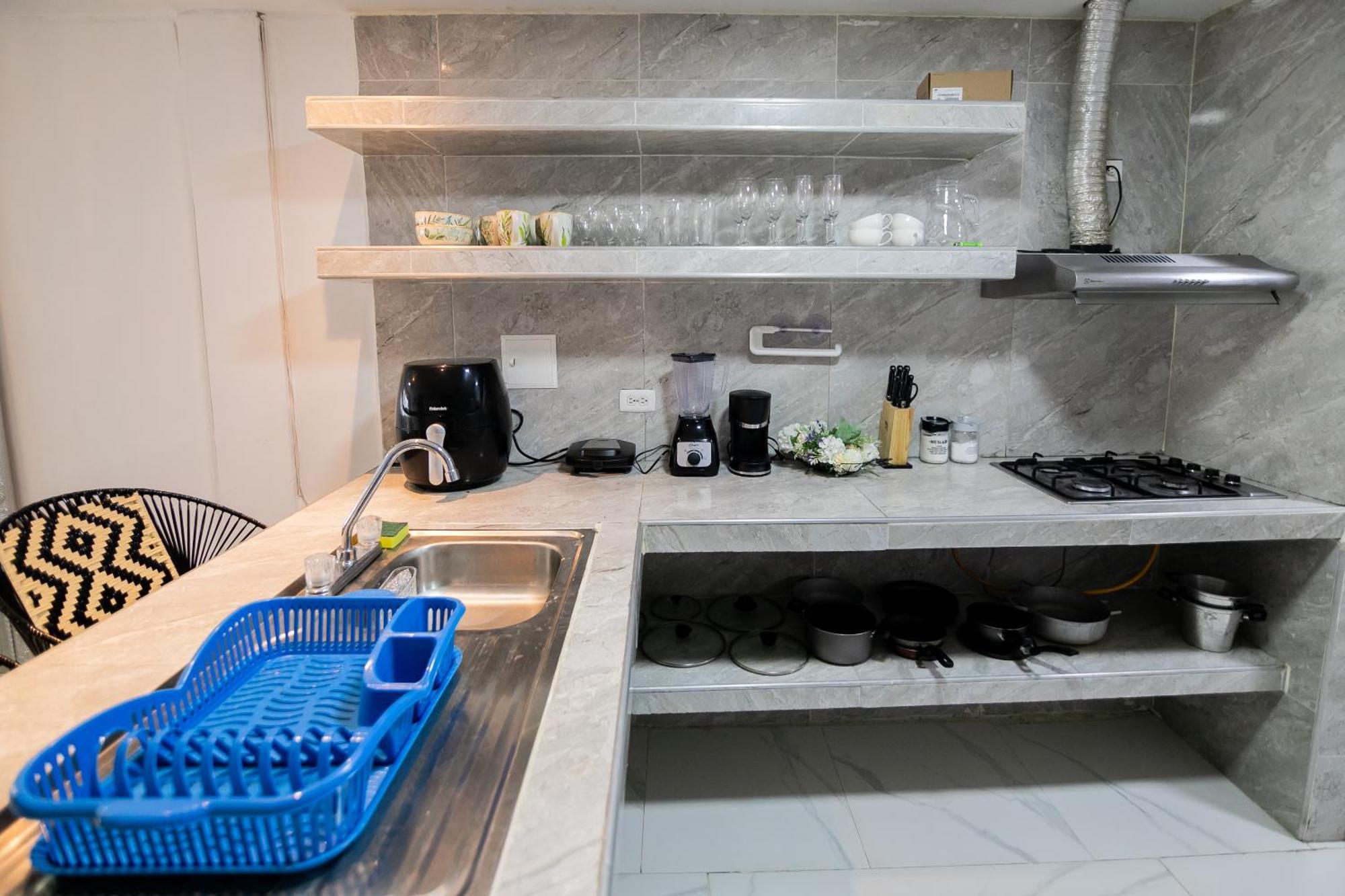 Hospedaje Rosa Blanca Cartagena Ngoại thất bức ảnh